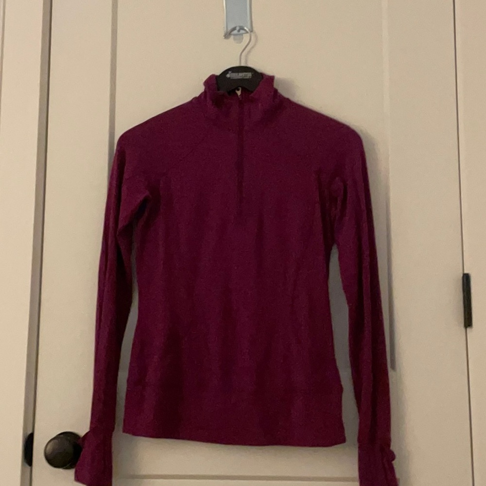 maroon lululemon pullover